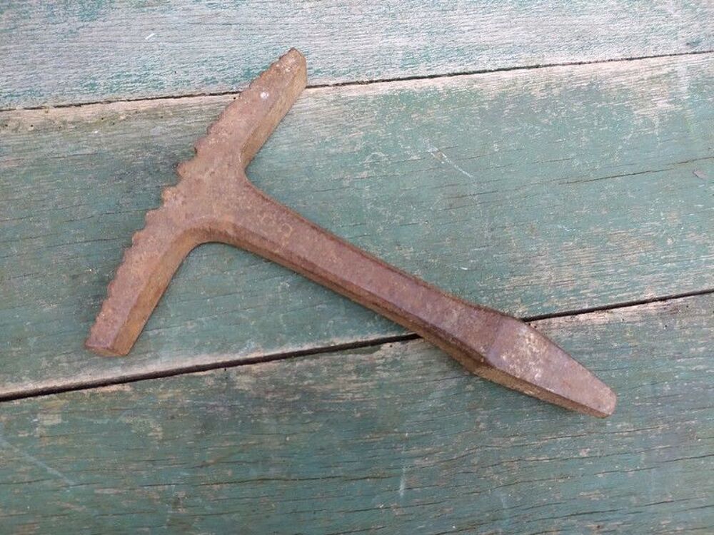 Outil Ancien Enclume Bigorne Forgeron Bricolage
