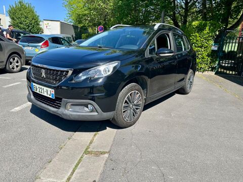 Peugeot 2008 1.2 essence pack Clim ct ok