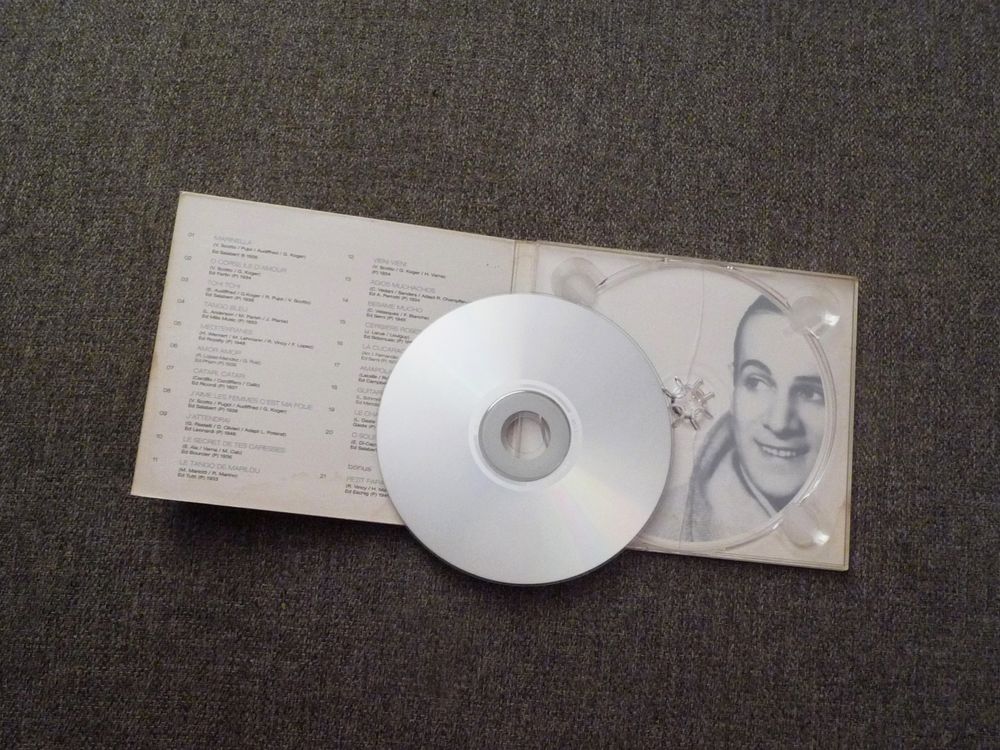 Tino Rossi- CD Album 20 Titres de L&eacute;gende- Wagram CD et vinyles