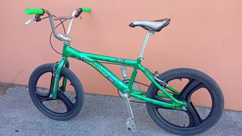 BMX  ''mongoose  pro ''aluminium 140 Marignane (13)