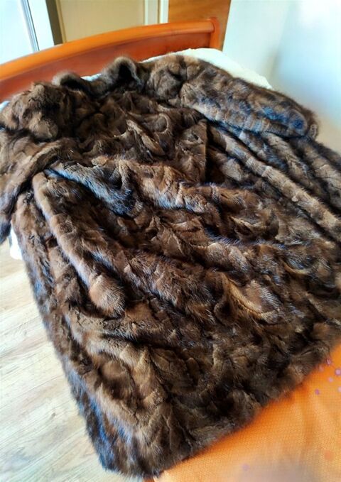 Manteau de Vison de taille 42/44. 99 Chambly (60)