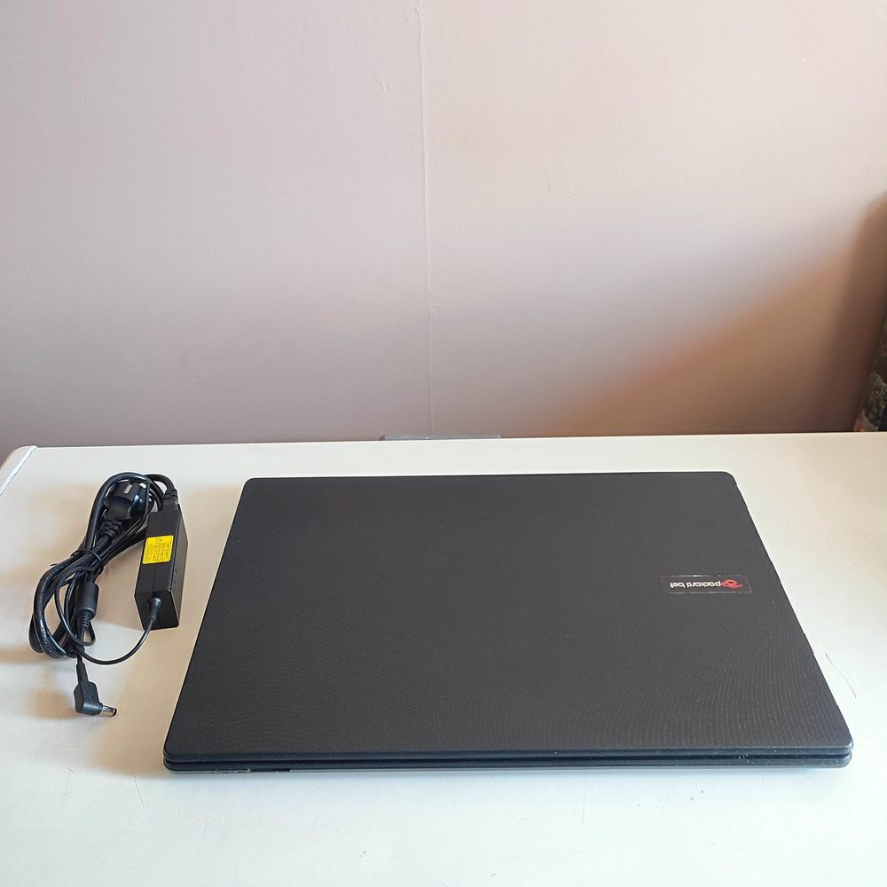 Pc portable Packard Bell 17pouces Windows 11 Matériel informatique