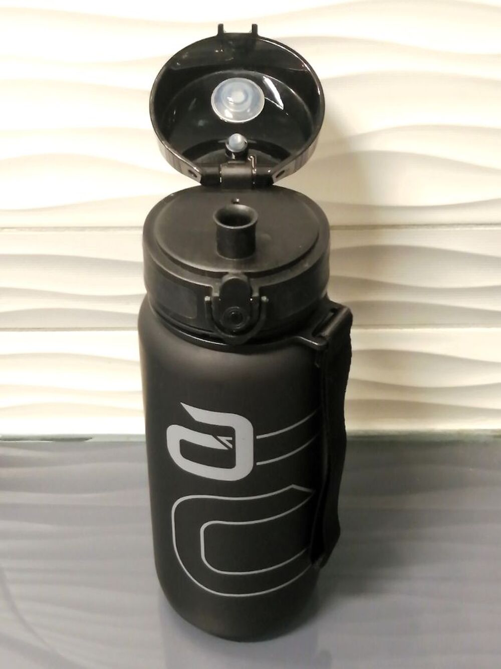 Gourde de sport Andro 750 ml neuve Cuisine