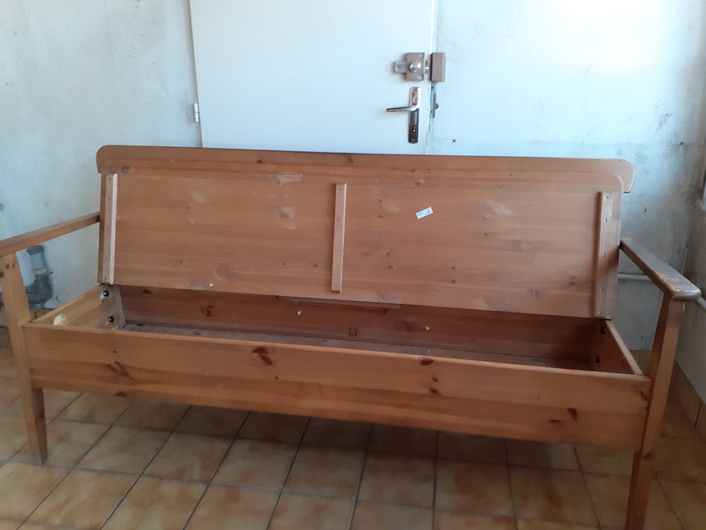 Banquette soit de cuisine ou de v&eacute;randa Meubles