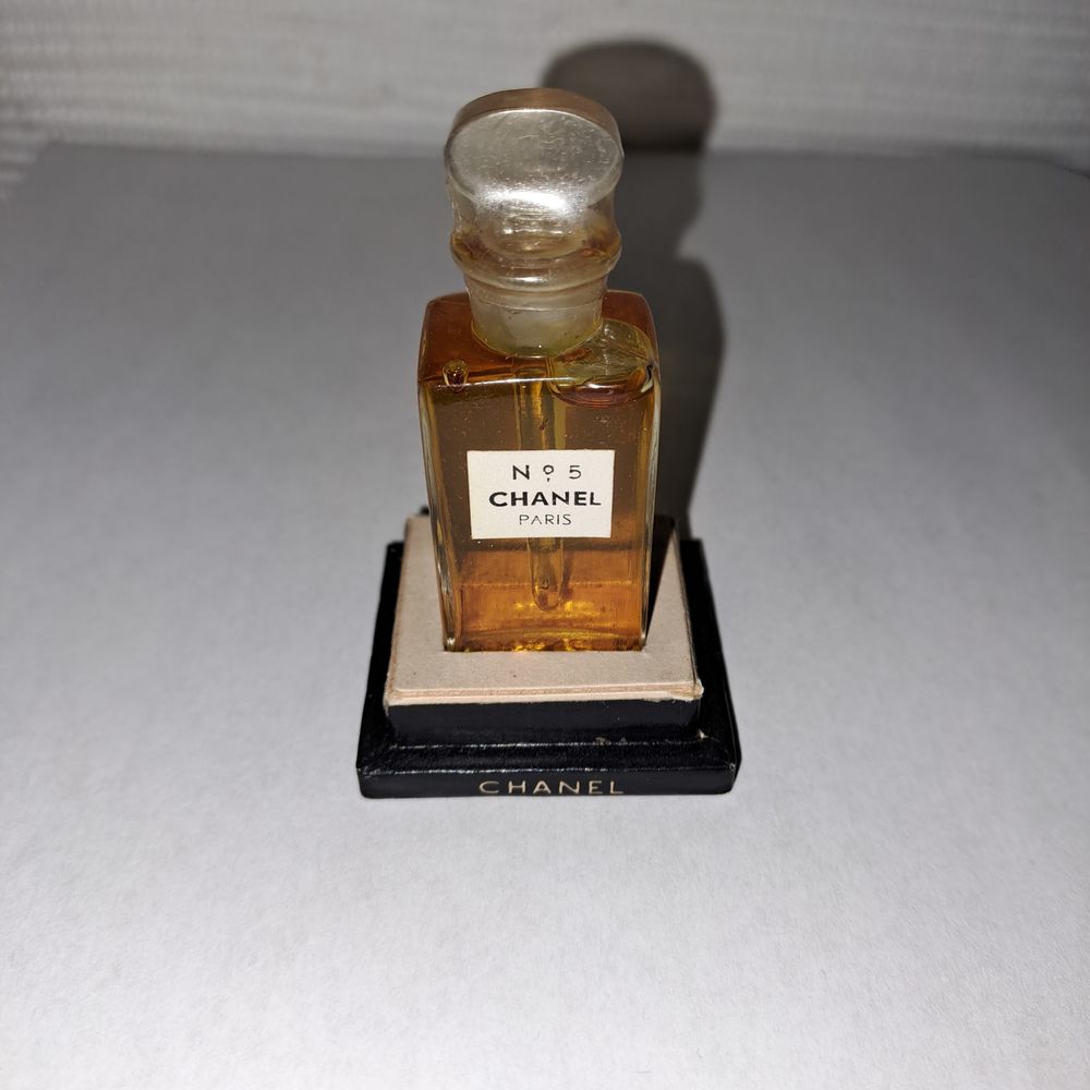 Chanel N&deg;5 Paris TIGE Parfum vintage Bourgois 7.5ml neuf 