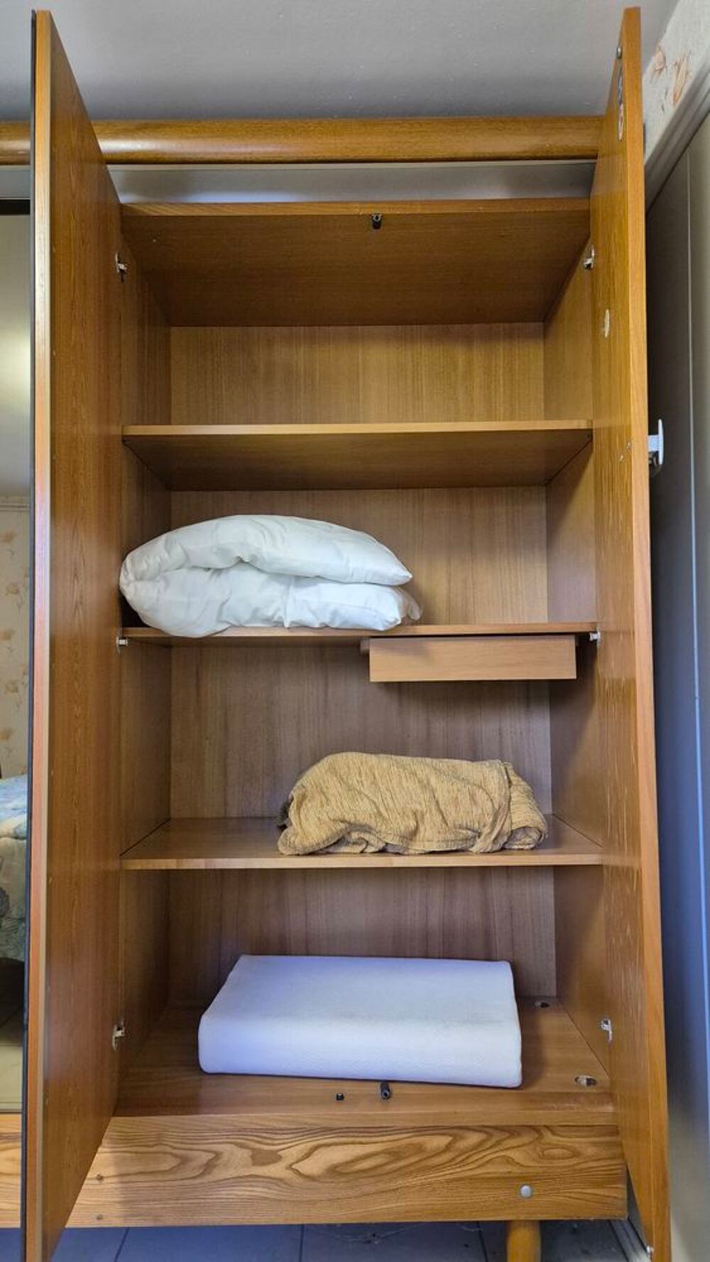 Chambre &agrave; coucher ( affaire) Meubles
