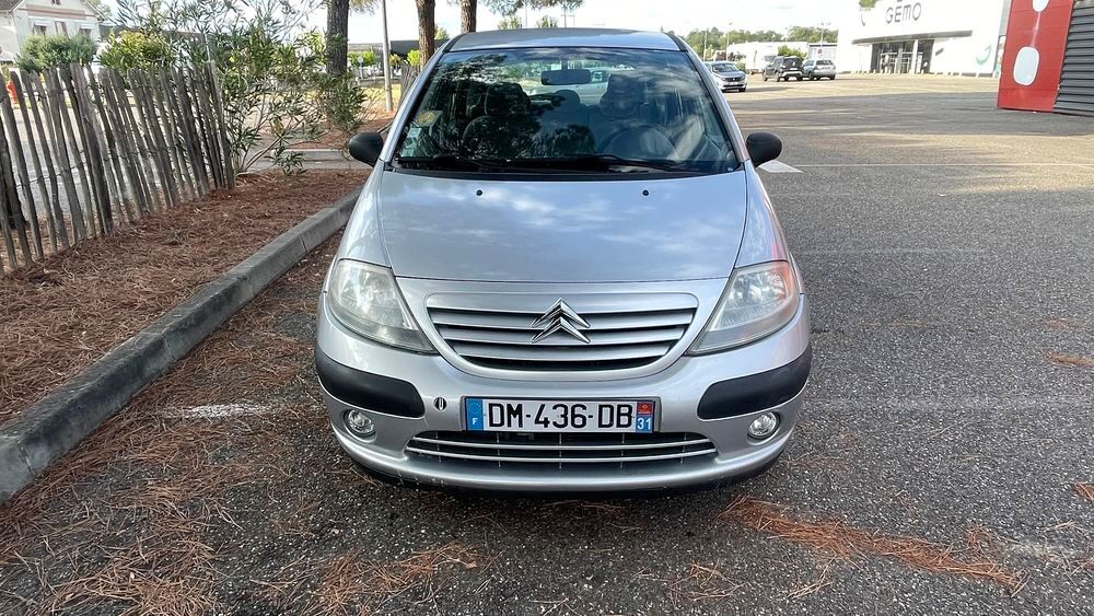 C3 1.4i Exclusive 2002 occasion 82000 Montauban