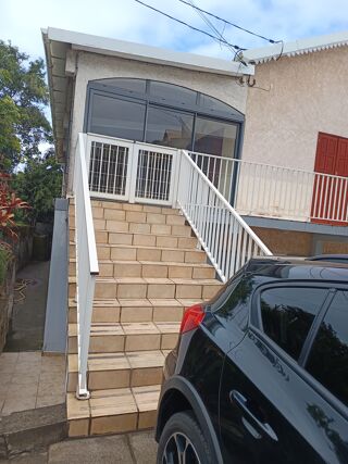  Maison à louer 3 pièces 120 m²