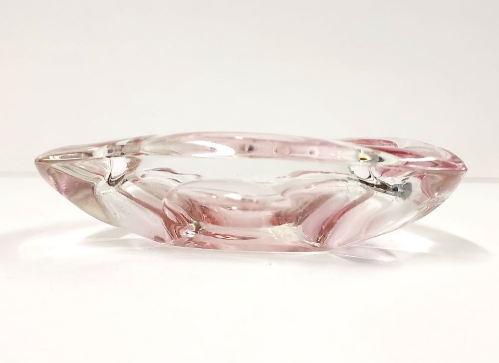 Beau cendrier verre teint&eacute; rose Décoration