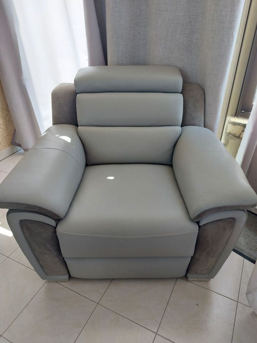 Fauteuil relax &eacute;lectrique Meubles