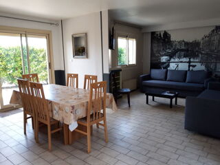 Maison à louer 8 pièces 190 m²