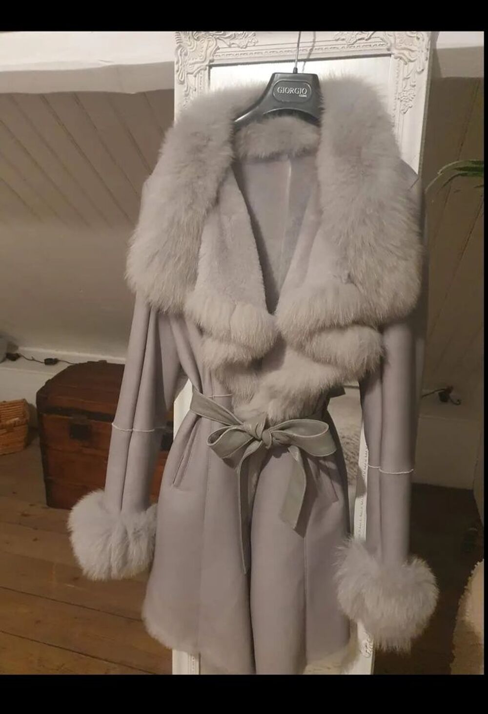 Superbe manteau en peau et fourrure Vêtements