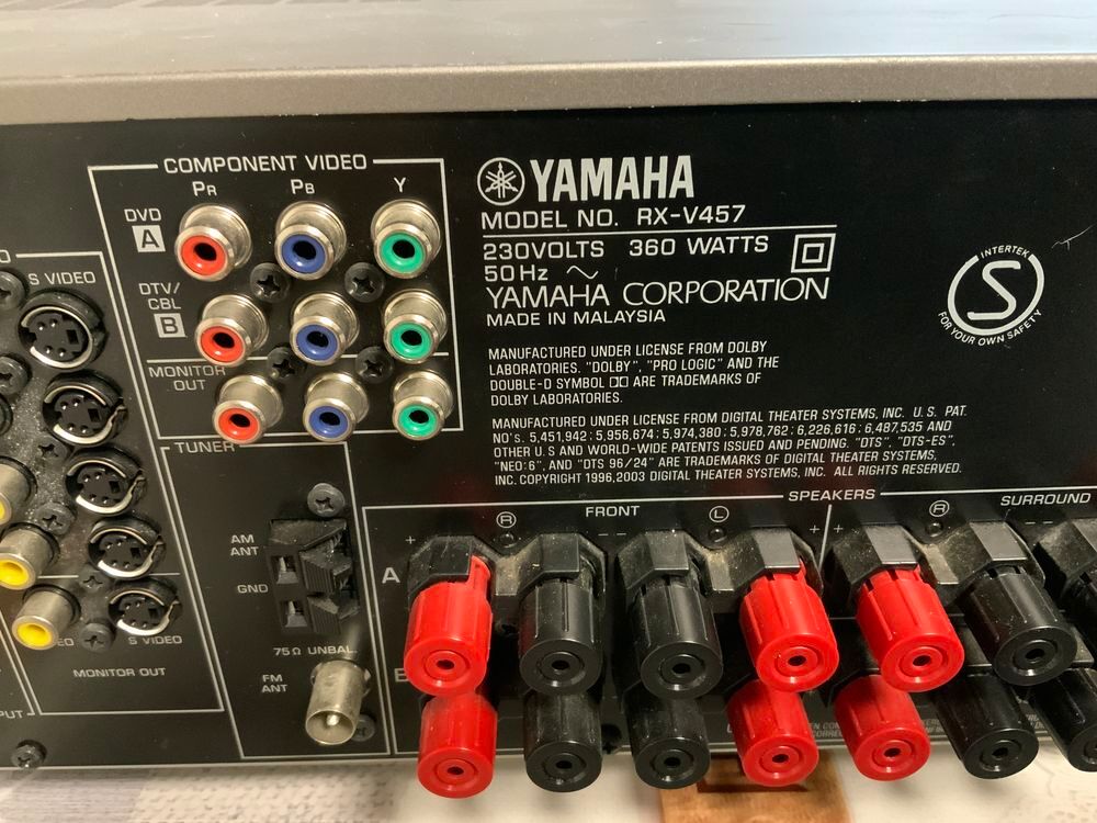AMPLIFICATEUR HOME-CIN&Eacute;MA YAMAHA RX-V457 Silver Audio et hifi