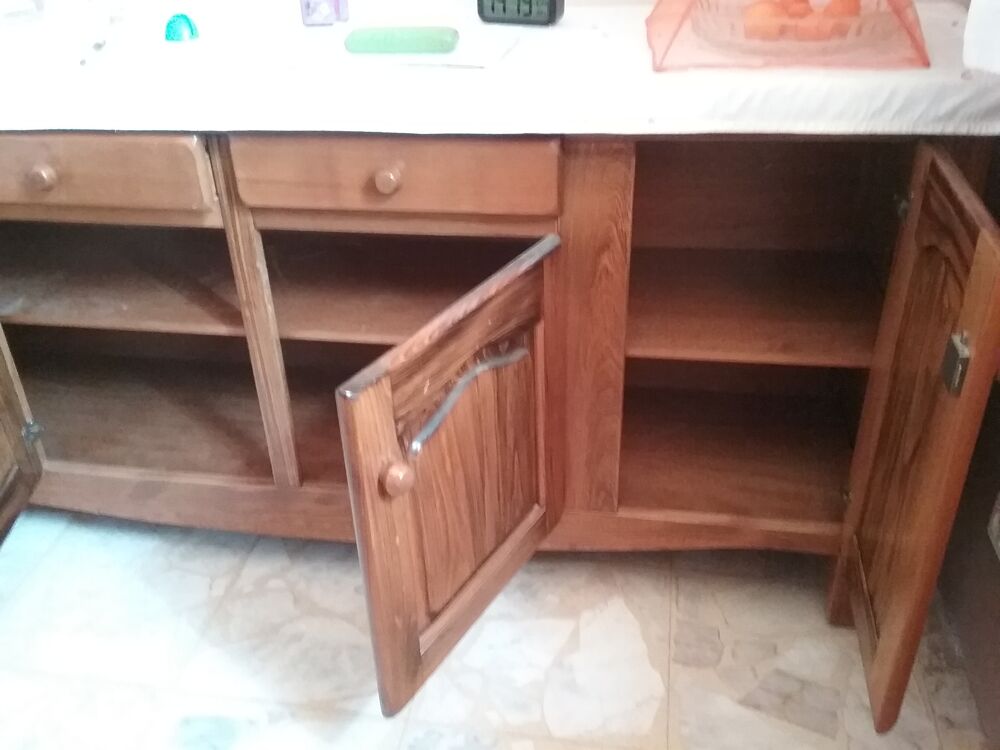 Beau et grand buffet bas Meubles