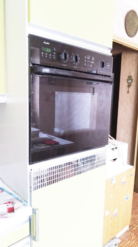  Four encastrable SAUTER  Polyfour  290 Vand�uvre-l�s-Nancy (54)