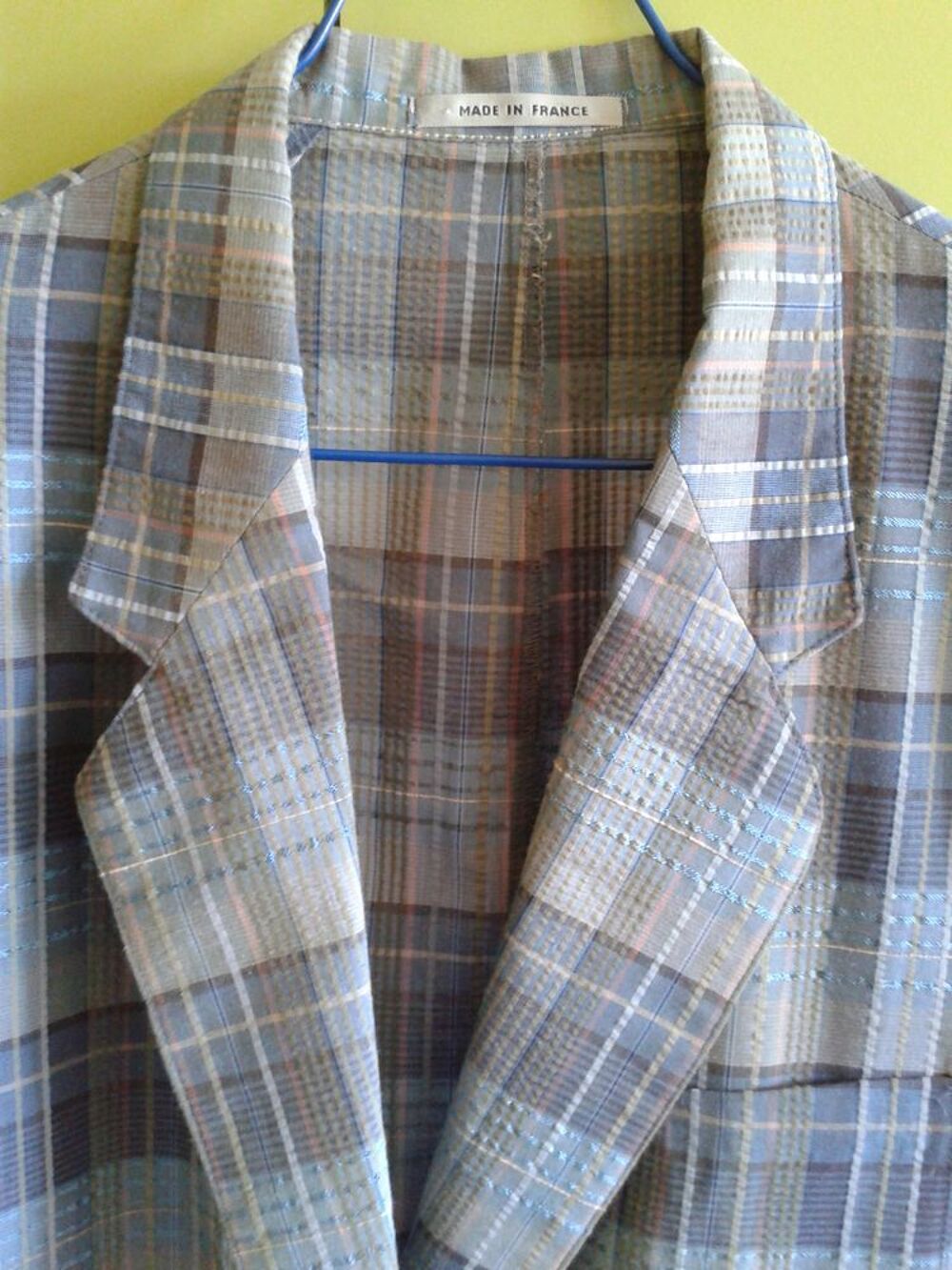 veste &agrave; carreaux taille XL Vtements