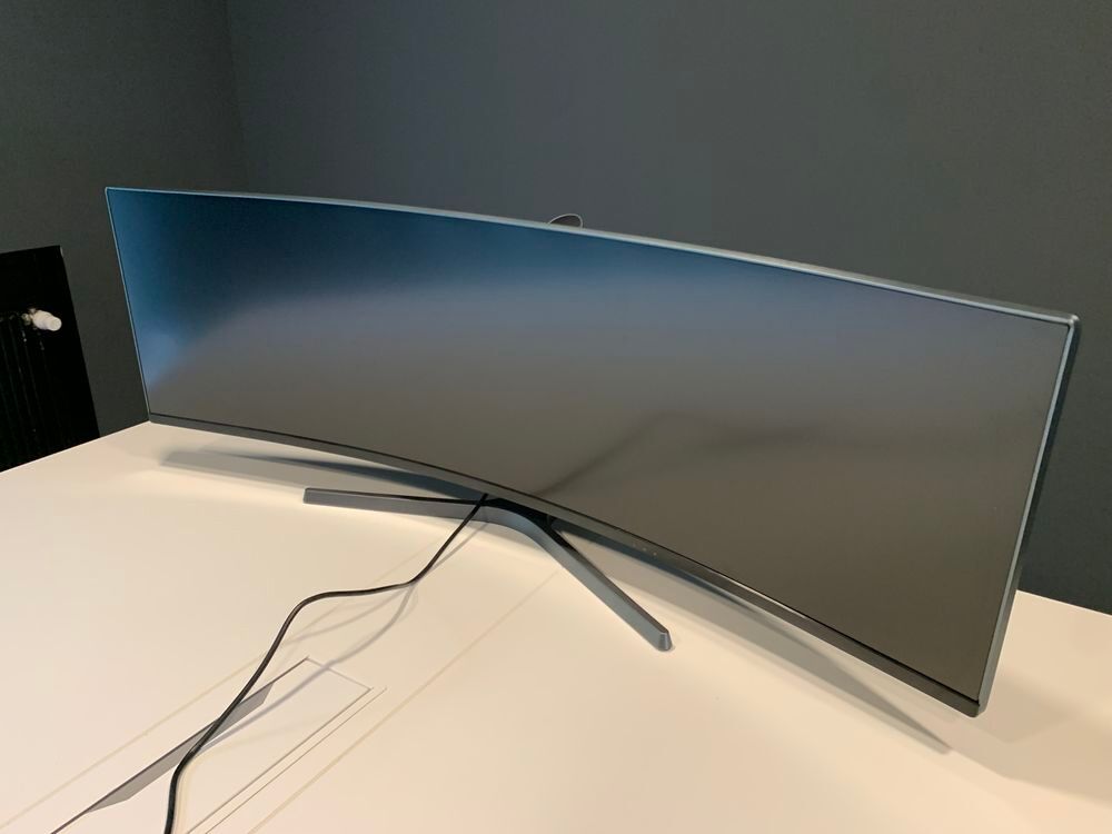 ECRAN SAMSUNG incurv&eacute; 123cms extra large quasi neuf Matériel informatique