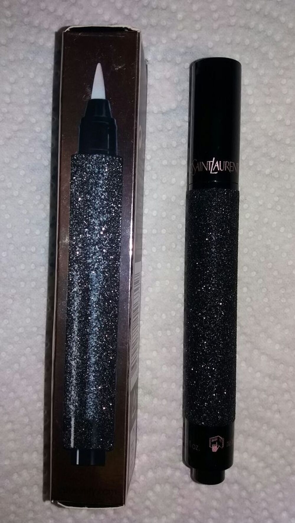 parfum Black opium YSL en stylo click and go, neuf Bijoux et montres