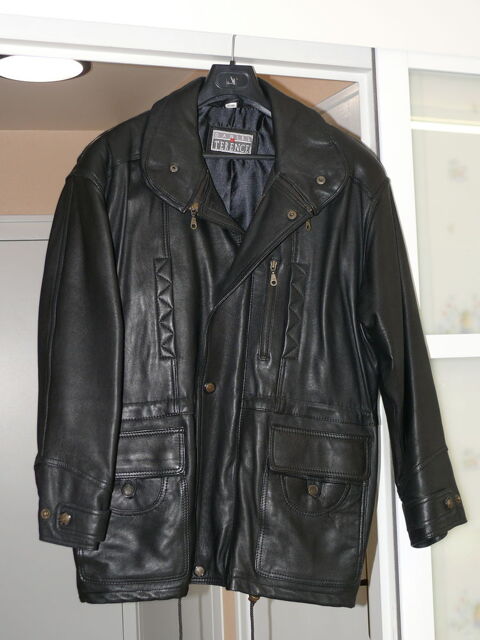 Veste cuir  Daniel Terence  150 Saintes (17)