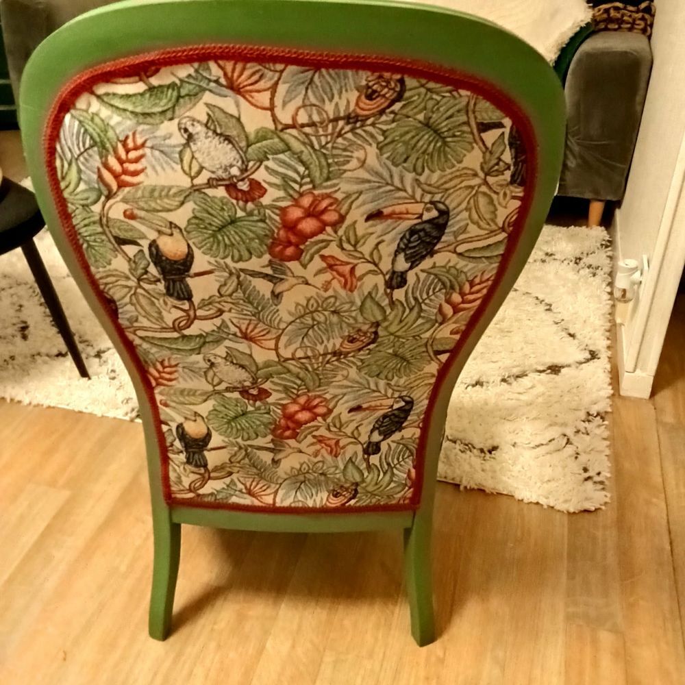 fauteuil voltaire relook&eacute; par mes soins Meubles