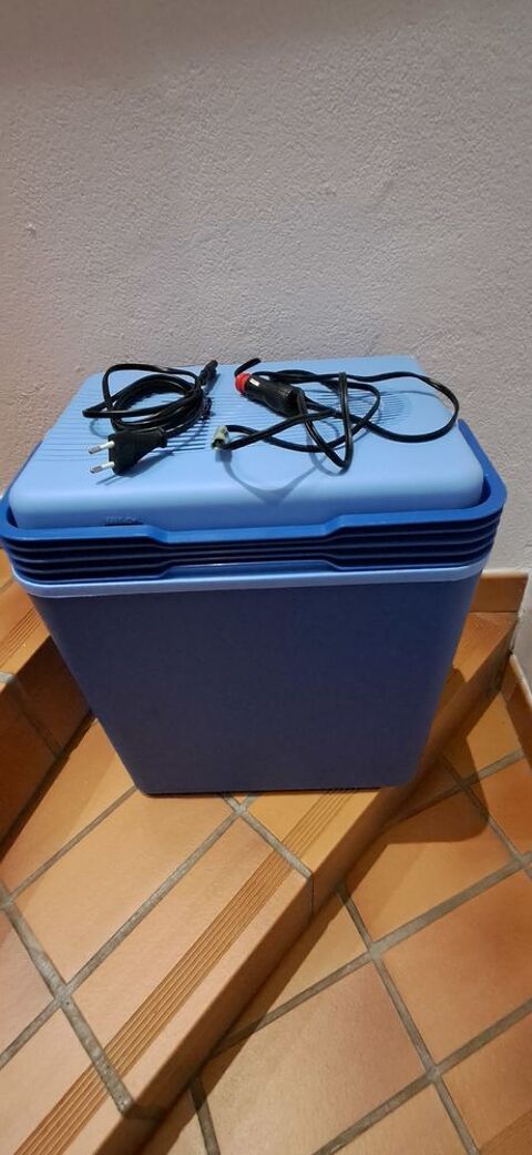 Glacière thermoélectrique 24L 30 Mionnay (01)