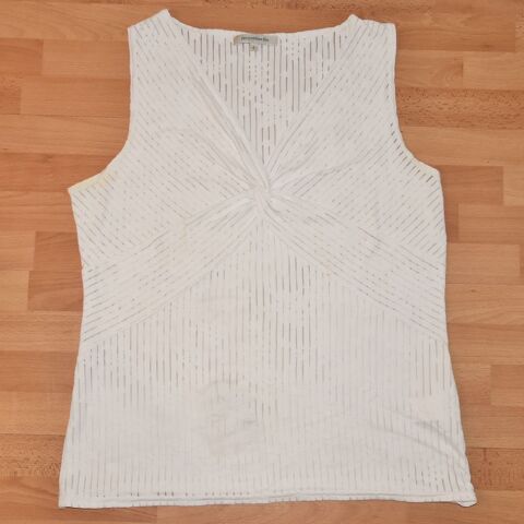 D�bardeur blanc. 42/44.  Jacqueline Riu. Tr�s bon �tat
12 Gujan-Mestras (33)