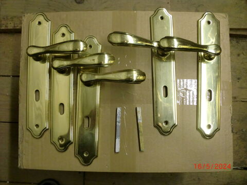 poignets de porte en laiton 3 Merville (59)