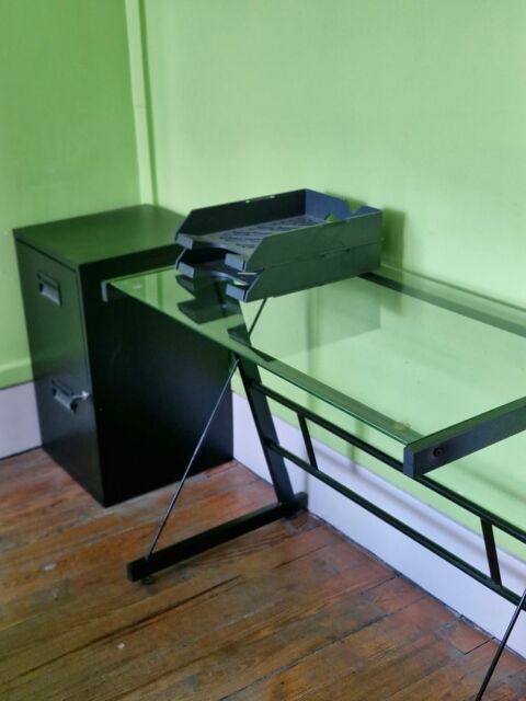 - ENSEMBLE DE BUREAU Saint-Bernard (01)