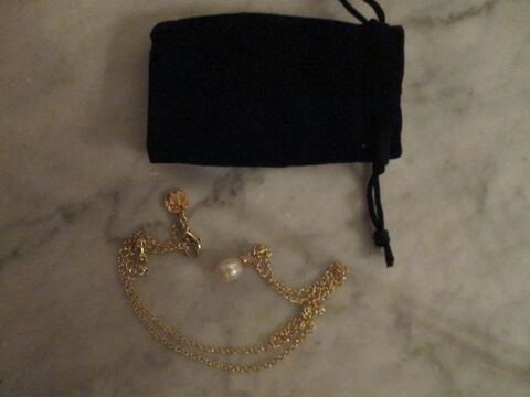 Pendentif avec fausse perle et strass avec cha�ne dor�e 8 Herblay (95)