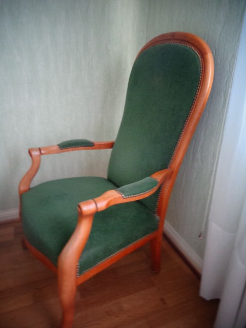 Fauteuil Voltaire Ancien & bois massif 80 Roissy-en-Brie (77)