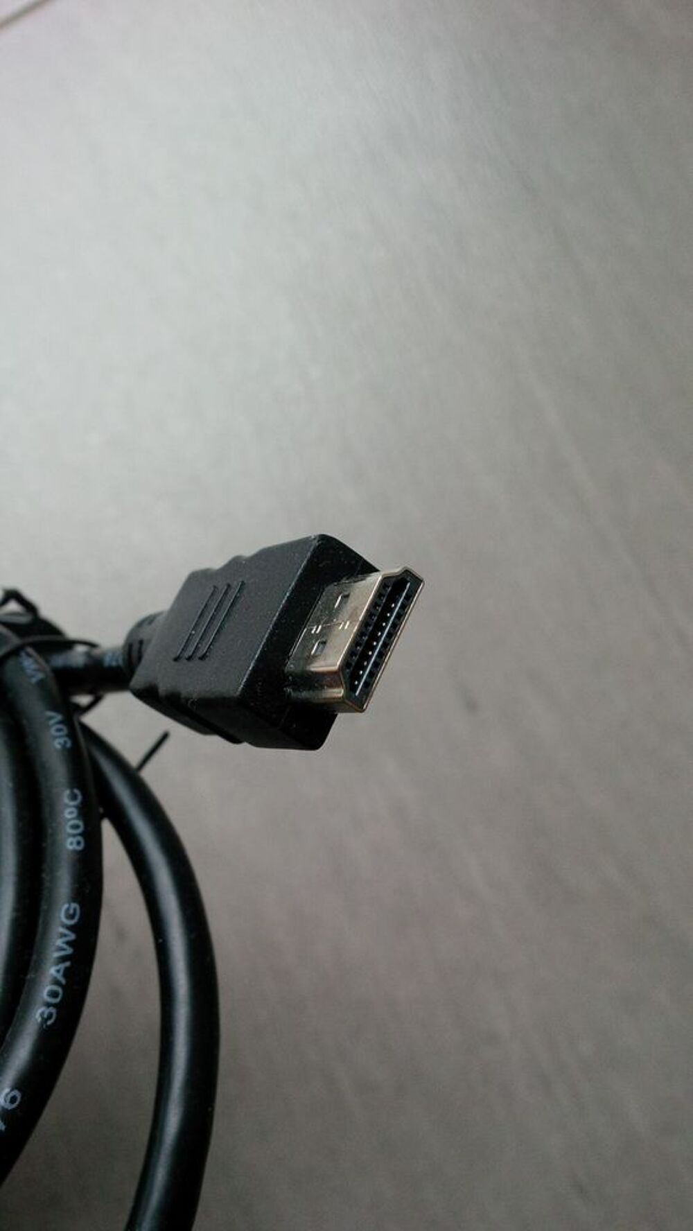 C&acirc;ble HDMI ? Long 2.04m pour HD Audio et hifi
