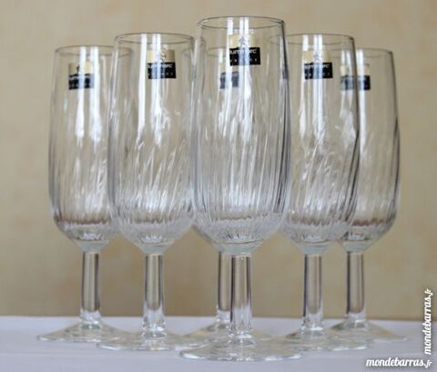 Verres � champagne 8 Cramont (80)