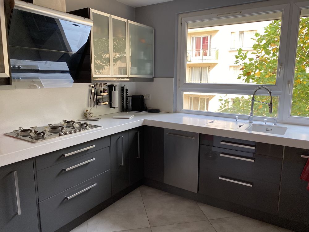 Vente Appartement Appartement 4 pièces de 75,43m2 + cave (7,67m2) + Box Bourg-la-reine