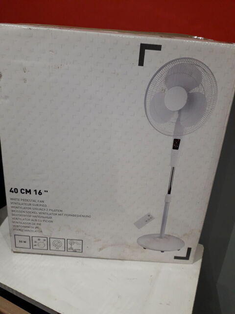 VENTILATEUR SUR  PIED NEUF 30 �zanville (95)