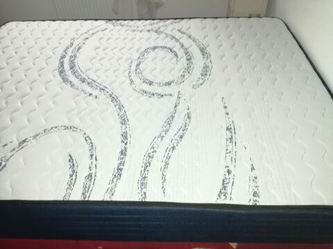 matelas en 140 neuf 230 Dijon (21)