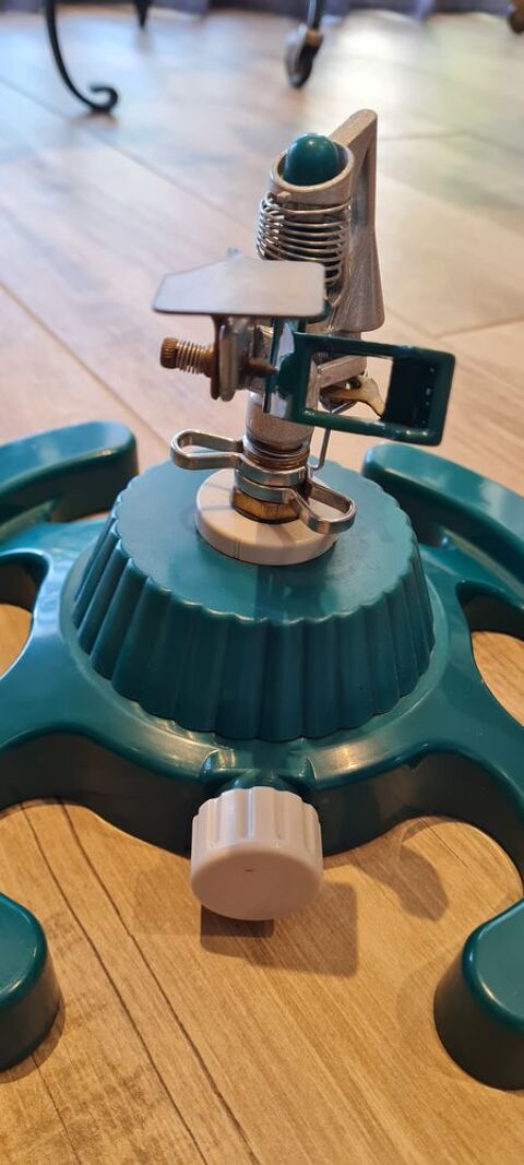 ARROSEUR LUGE ASPERGEUR RACO LAITON. 15 Montauban (82)