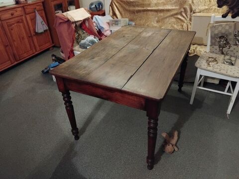 TABLE  DE CUISINE EN BOIS 0 Vermenton (89)