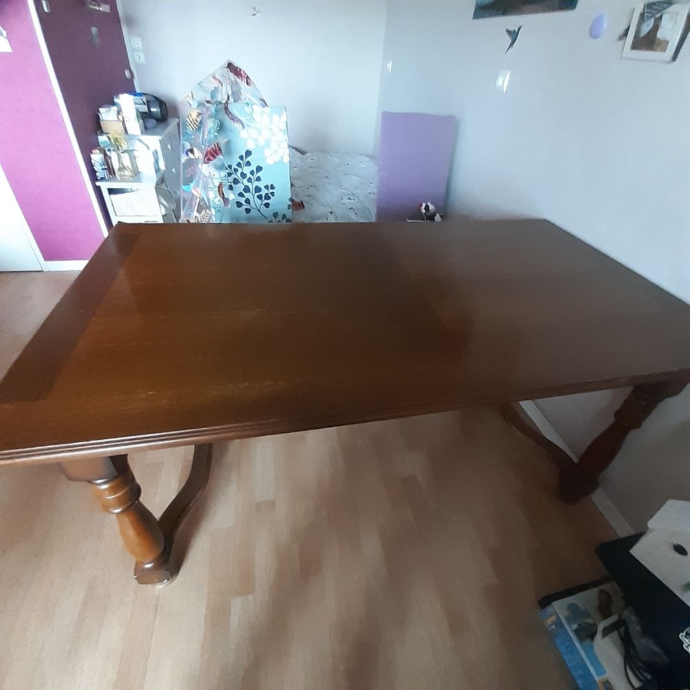 Table de salle &agrave; manger Meubles