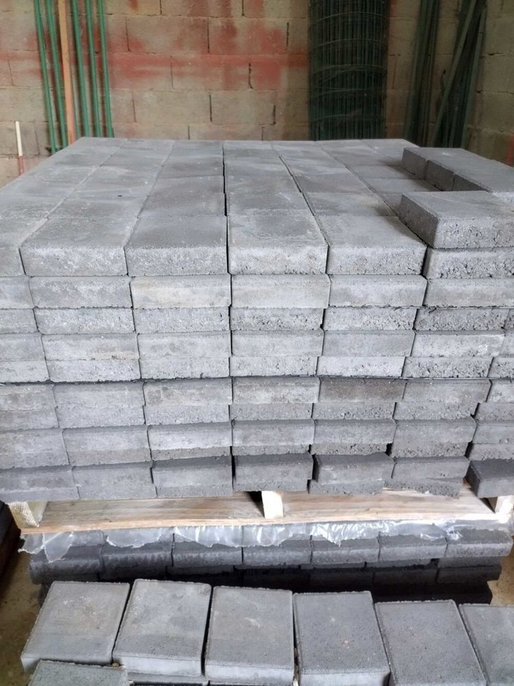 pav&eacute; gris anthracite et ivoire Jardin