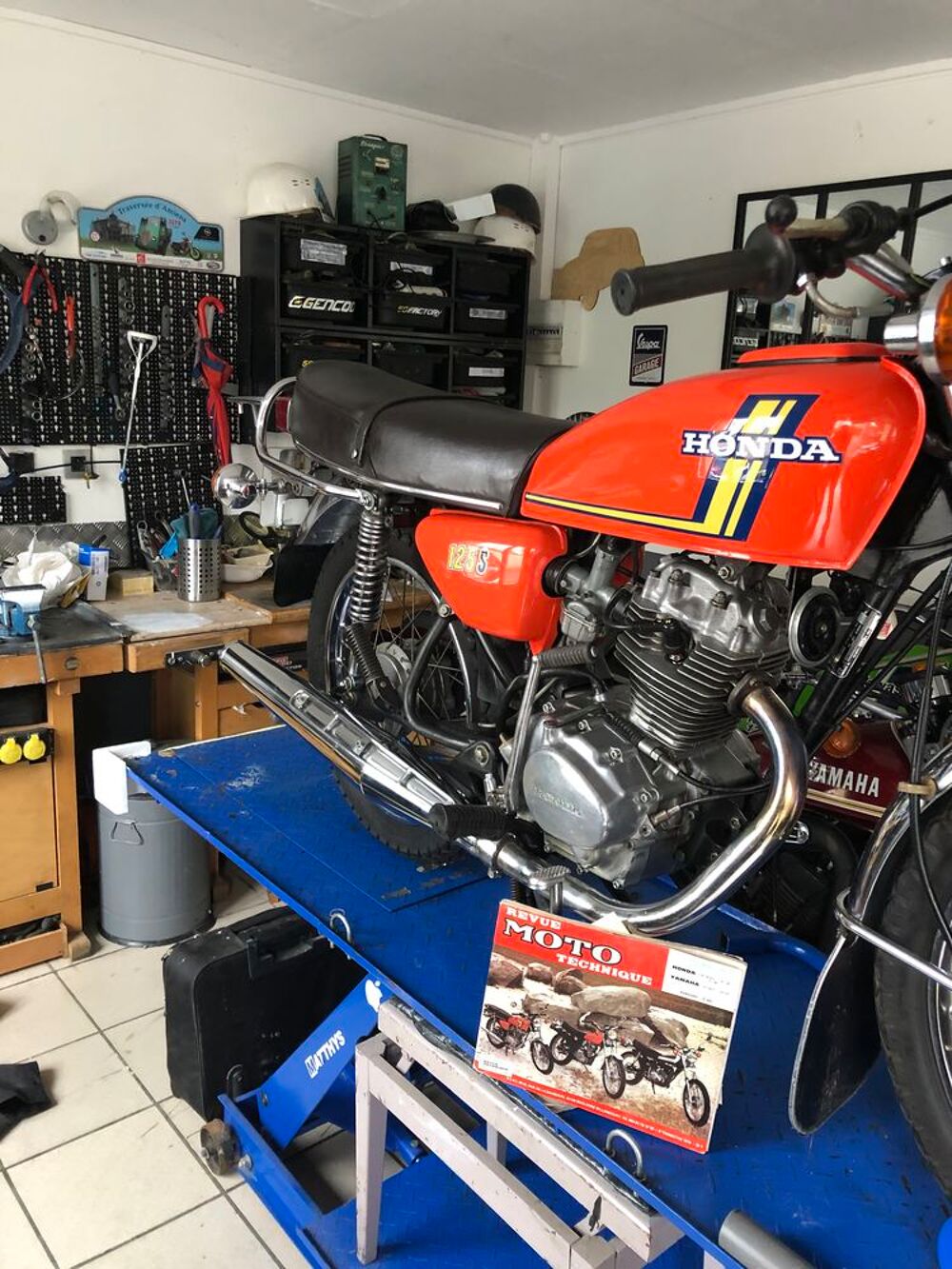 HONDA 1976 occasion 80090 Amiens