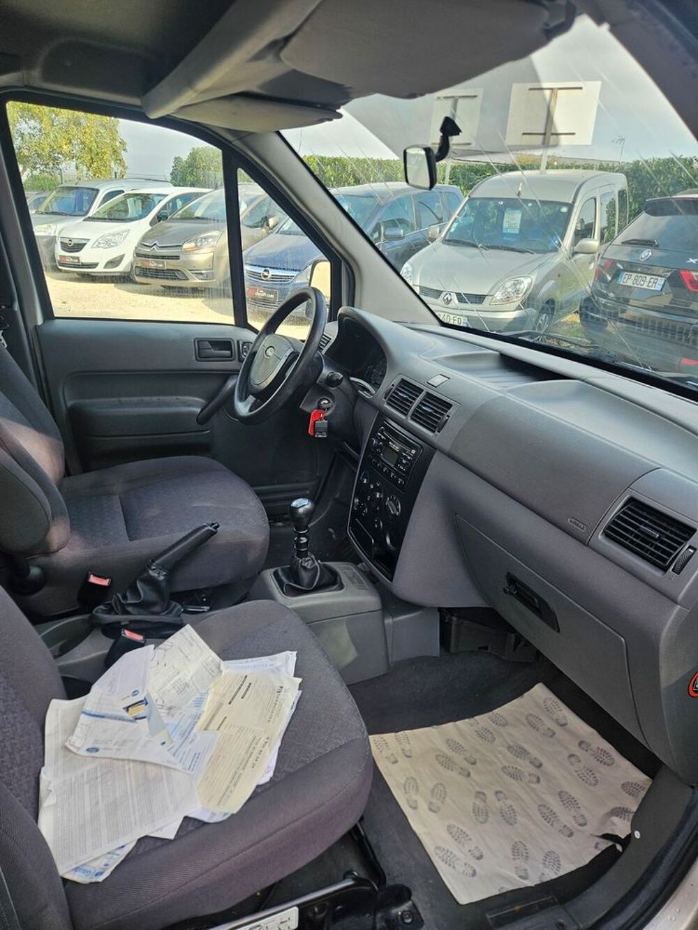 Tourneo VP Tourneo Connect T200C 1.8i TDCi LX 2004 occasion 89150 Saint-Val&eacute;rien