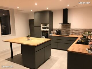  Maison à louer 5 pièces 135 m²