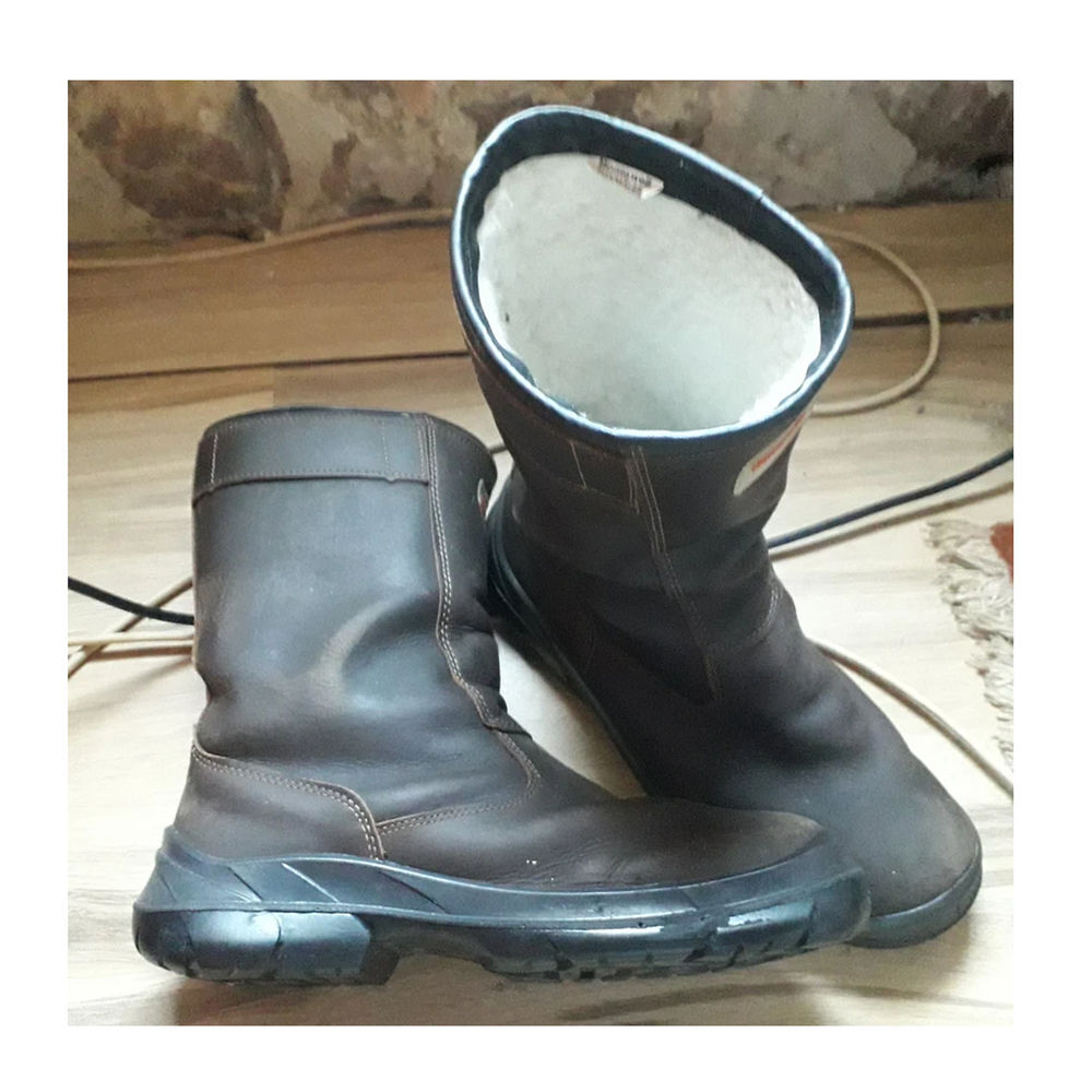 bottines de s&eacute;curit&eacute; fourr&eacute;es taille 47, Chaussures