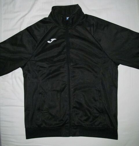 Veste Joma noire XL 12 Amiens (80)
