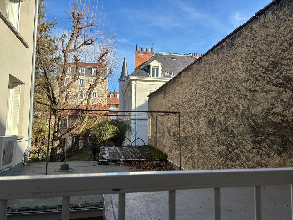 Vente Appartement Appartement 100 m2 quartier Championnet Grenoble