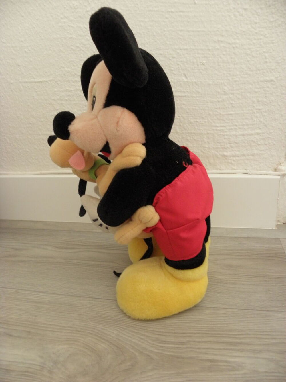 Mickey avec Pluto Disney VINTAGE 