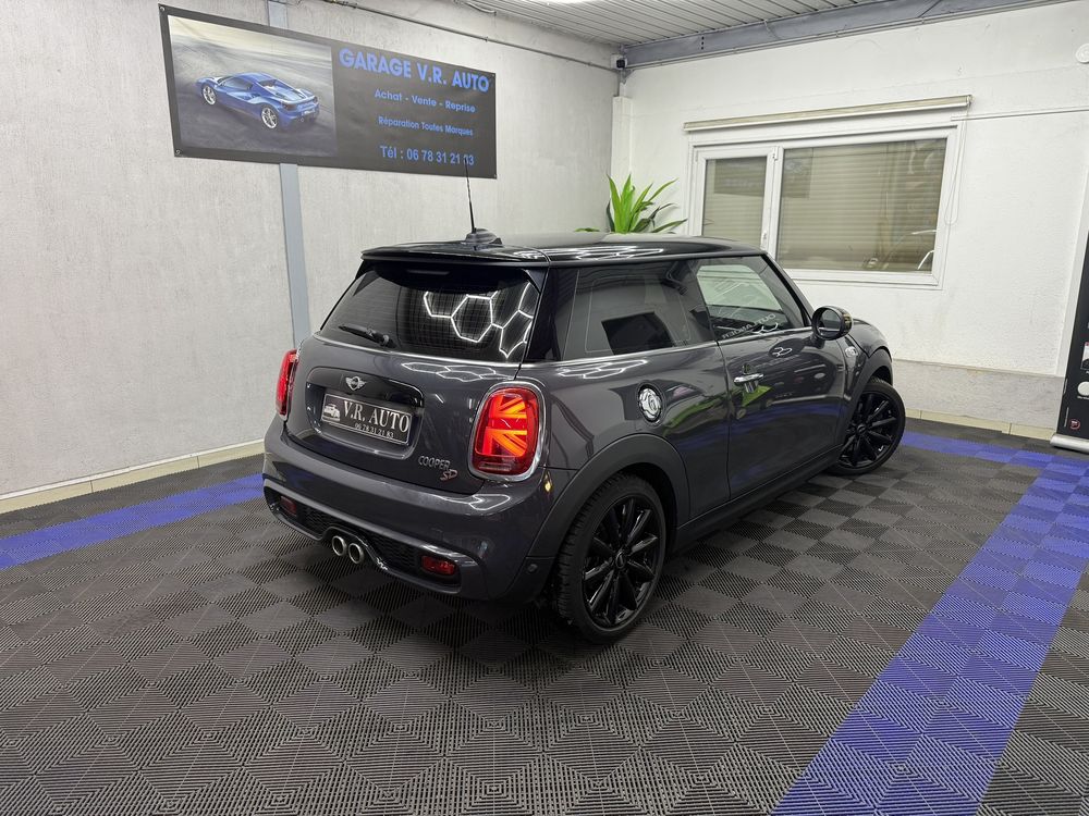 Cooper S Hatch 3 Portes D 170 ch BVA6 Finition Red Hot Chili 2017 occasion 69120 Vaulx-en-Velin