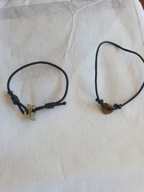 Bracelet � l'unit� ou le lot 1.50� l'unit� ou 2� les deux  1 Aubvillers (80)