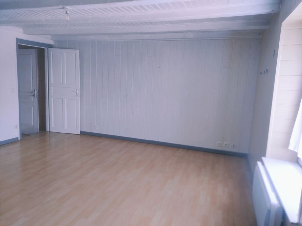 Location Appartement Mugron T2 52m2 prox commerces endroit calme au 1 étage Mugron