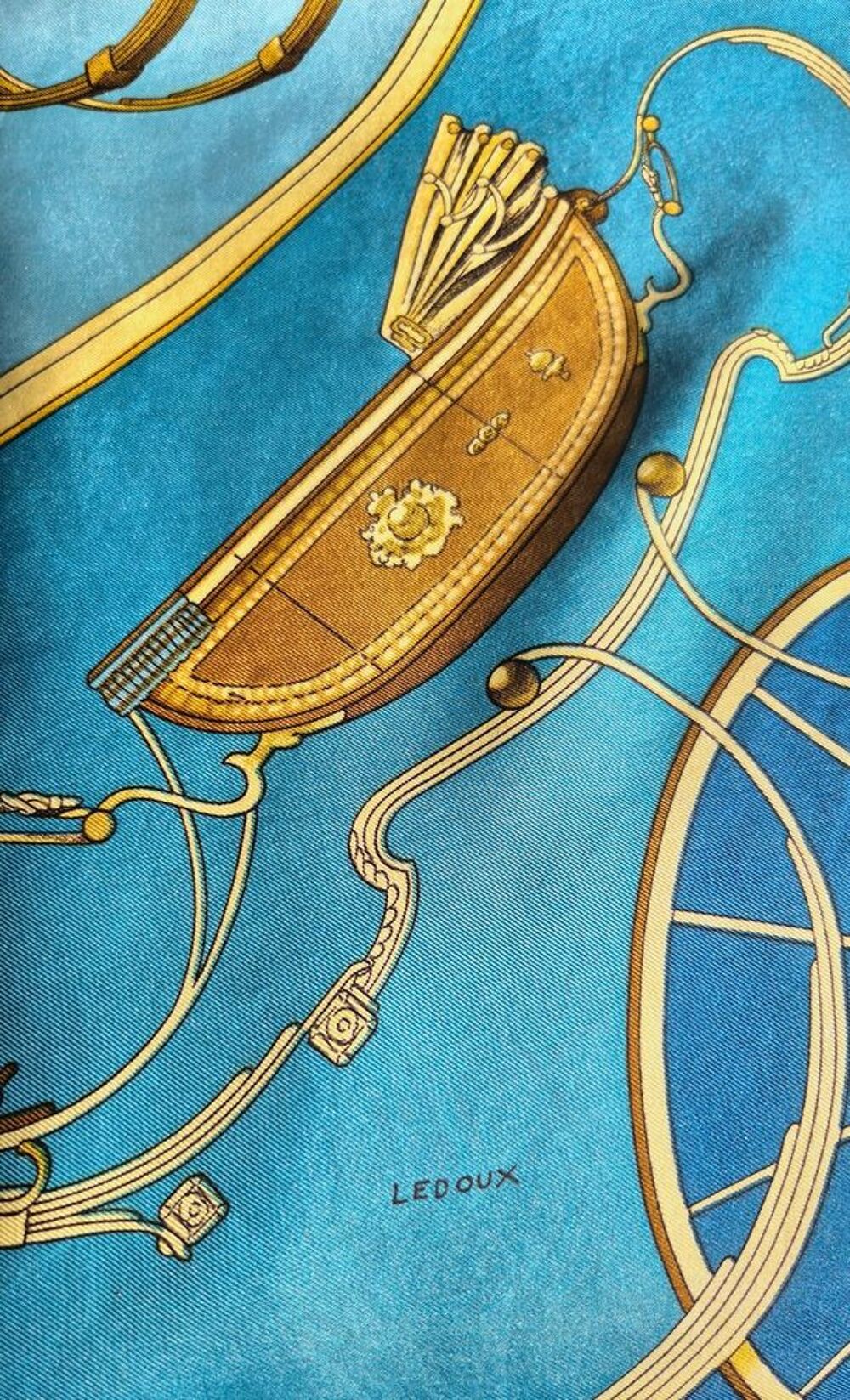 foulards HERMES Vêtements